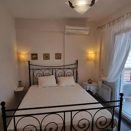 Apartment Sofias House At Place By The Sea *